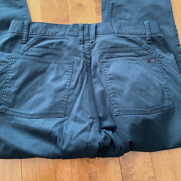 Oakley pants - Picture 3 of 4